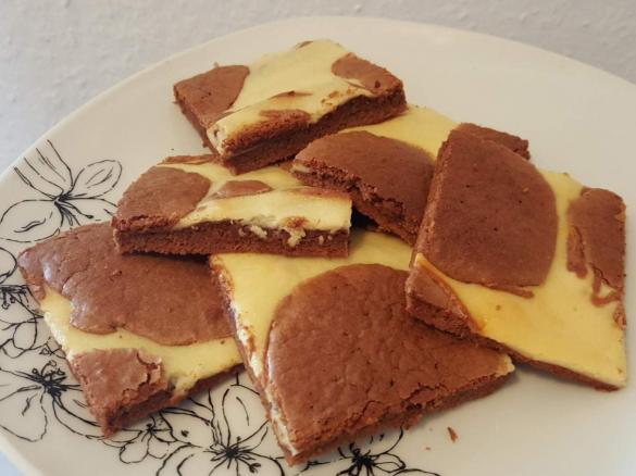 Cheesecake-Brownies (aus der MIXX 3/16)