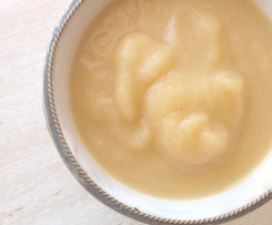 Leicht karamellisiertes Apfelmus