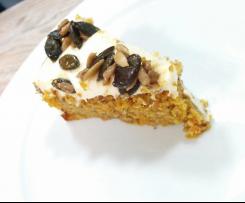 Saftiger Kürbiskuchen mit Topping