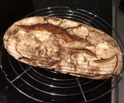 Roggenbrot mit Sauerteig