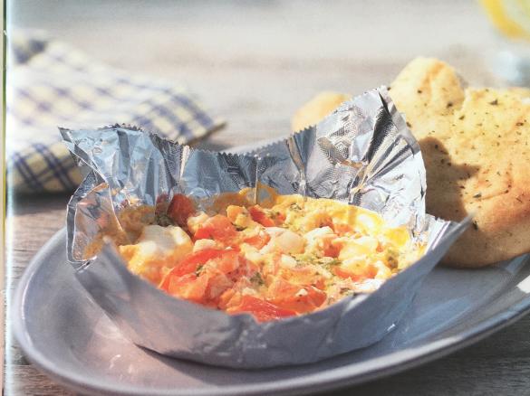 Feta Schafskäse überbacken im Grill Pfännchen