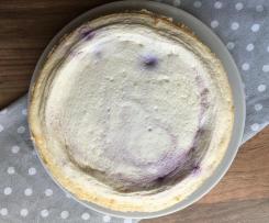 Käsekuchen mit Blaubeeren aus dem Varoma