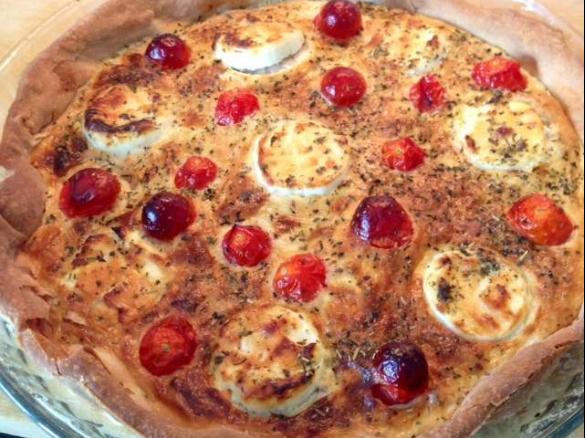 Provence Tarte mit gratiniertem Ziegenkäse 