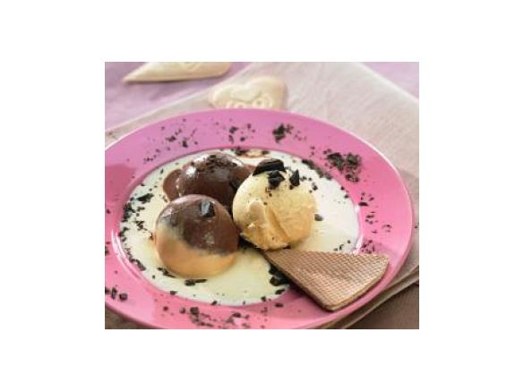 Schokoladen- und Vanilleeiscreme