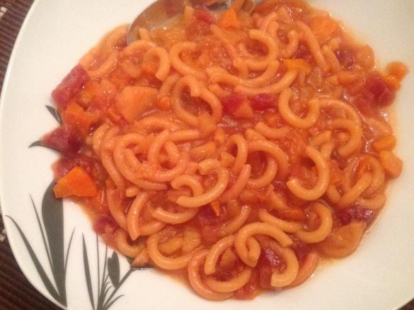 Minestrone mit Rote-Bete