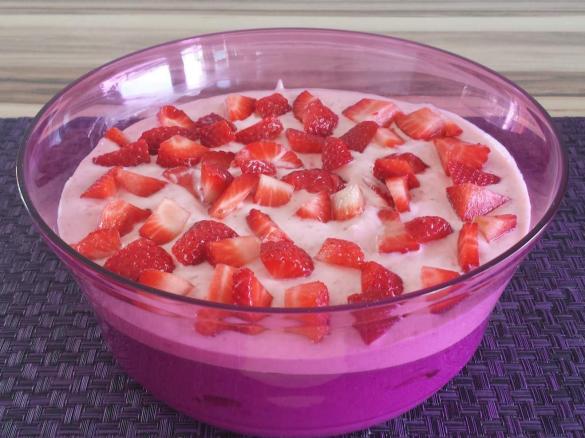 Erdbeere-Cantuccini-Creme