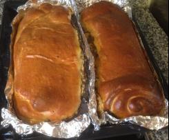 Mohnrolle mit Hefeteig