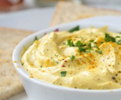 Curry-Senf-Honig-Dipp