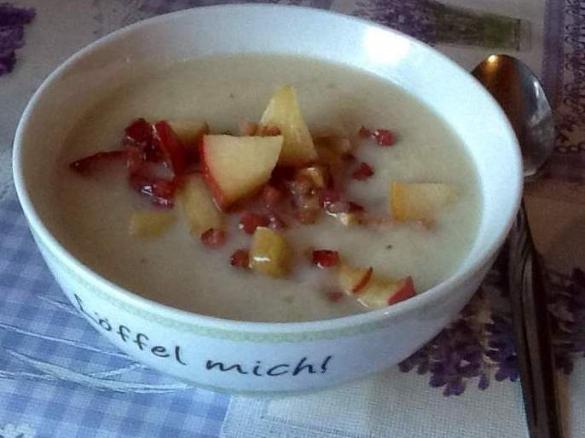 Selleriesüppchen mit Prosecco