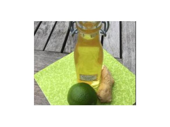 Holunderblütensirup à la Queen (mit Ingwer und Limette)