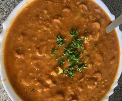 Kartoffeleintopf mit roten Linsen