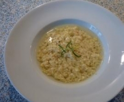 Stracciatella - Suppe   ( Stracciatella in brodo ) 