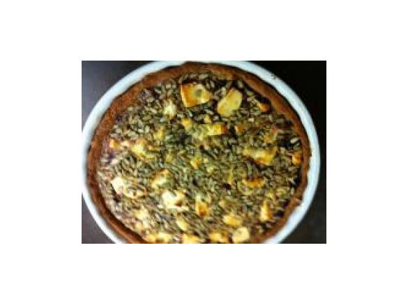 Rotkohl-Tarte mit Ziegenfrischkäse