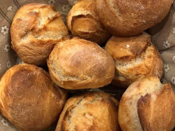 Kartoffelbrötchen mit Dinkelmehl und Kartoffelbrei über Nacht