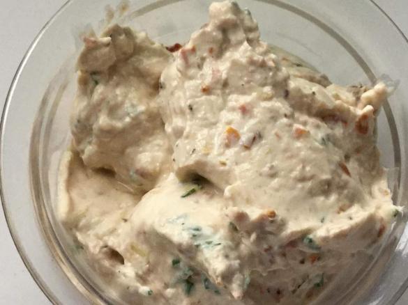 Quark-Porree-Tomaten-Aufstrich