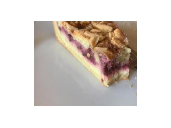 Brombeer-Käsekuchen mit Streuseln