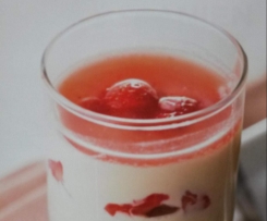 Tiramisu mit Erdbeeren