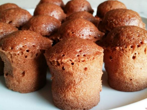 Broffins in der Mikrowelle (Variation von Brownies & Muffins)