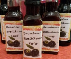 Brombeer-Basilikum-Essig