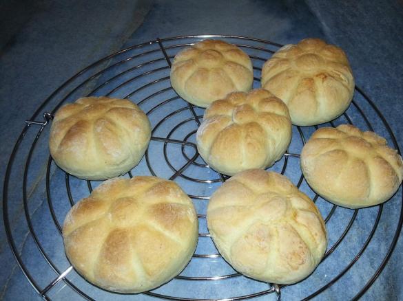 Variation von Knusper Weckle/Semmel