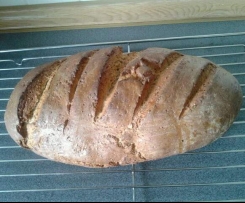 Sauerteig Roggenbrot