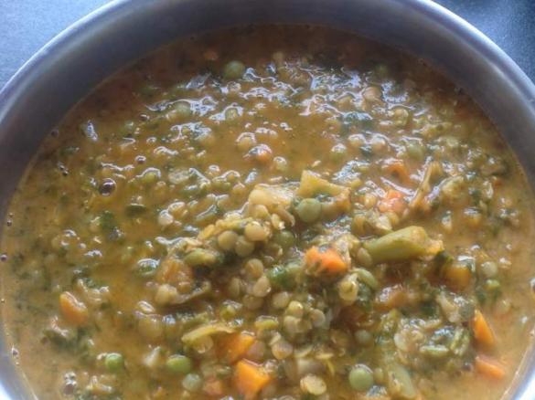 Veganer Linseneintopf