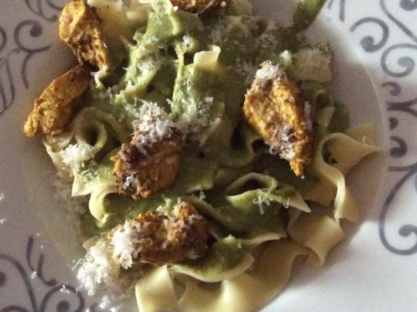 Spinat-Curry-Sahne-Sauce