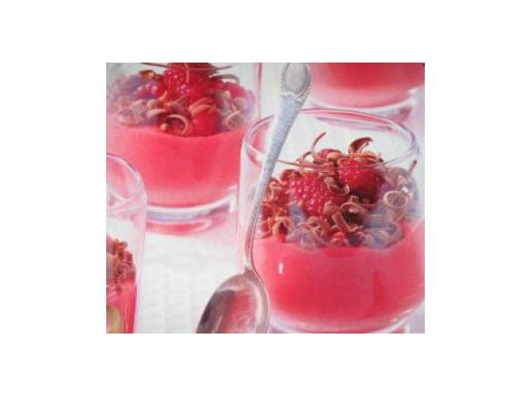 Himbeercréme mit Schokoraspel