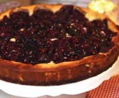 Käsekuchen mit Glühweinkirschen