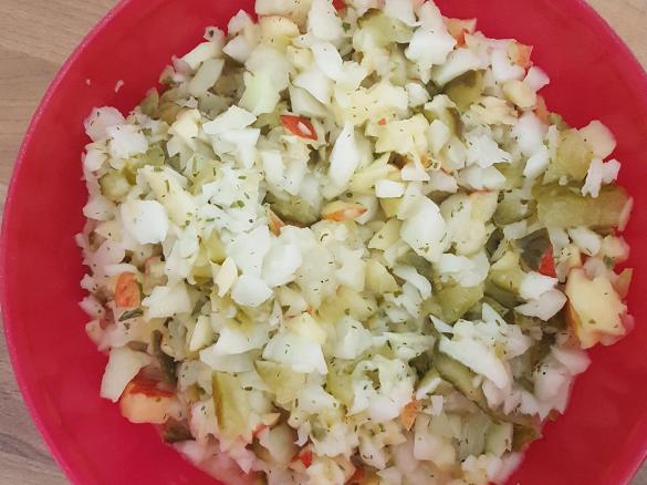 Apfel-Kohlrabi-Salat