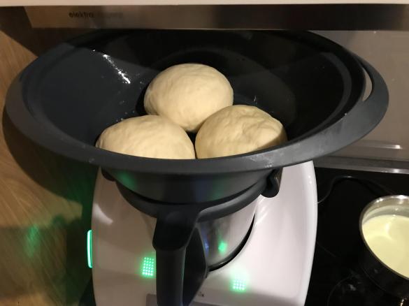 Flachgauer Germknödel / Dampfnudel