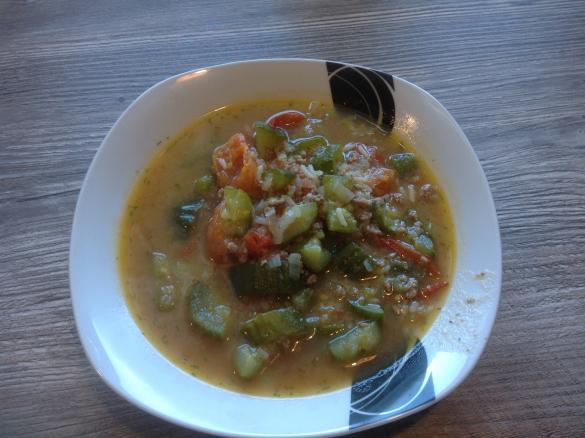 Gurkeneintopf