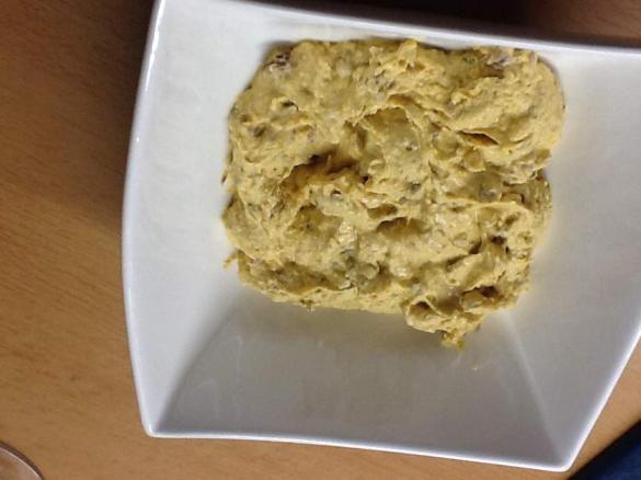 Scharfer Dattelaufstrich