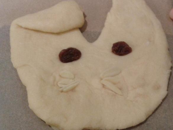 Osterhase aus Hefeteig