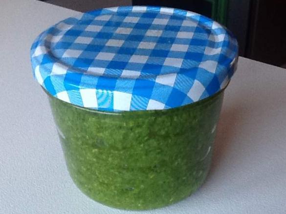 Thymian-Orangen Pesto