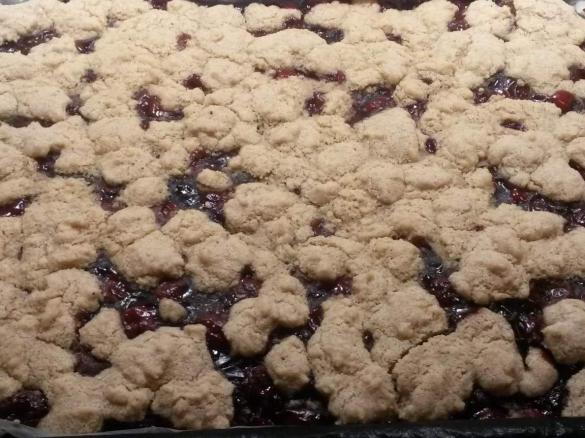 Glutenfreier Kirsch-Streuselkuchen nach kochmaus68 ~ eifrei, milchfrei