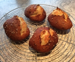 Ede's Laugenkracher, Laugenbrötchen