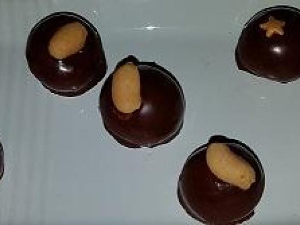 Erdnuss Pralinen - ähnlich dem Riegel
