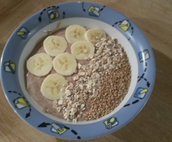 Smoothie-Bowl Schoko-Nuss