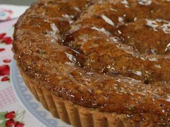 Pistazien-Himbeer-Tarte