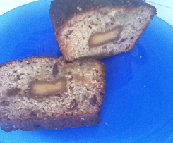 Quarkstollen mit Datteln und Feigen