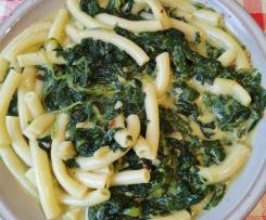 Pasta mit Kokosspinat