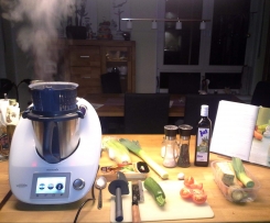 Bandnudel-Broccoligratin mit Lachs