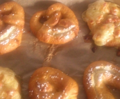 glutenfreie Laugenbrezel/Brötchen