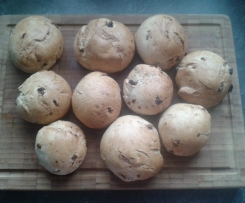 Brötchen mit Zimt und Rosinen aus FINESSEN 2/2015