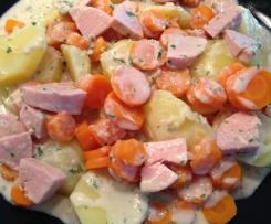 Kartoffel-Möhrengemüse mit Sahnesauce