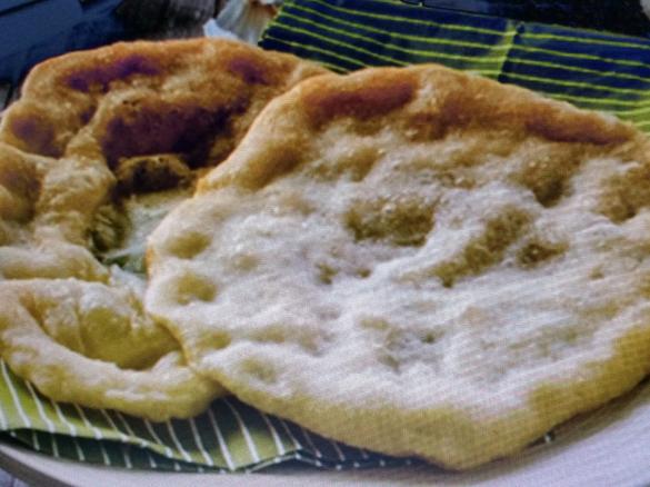 Langosch orginal vom Ungarischem Bäcker