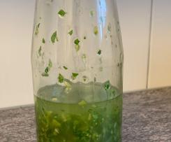 Petersilien- Knoblauch- Öl