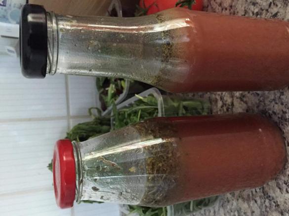 Die "gute" Salatsoße / Johannisbeer-Salatdressing