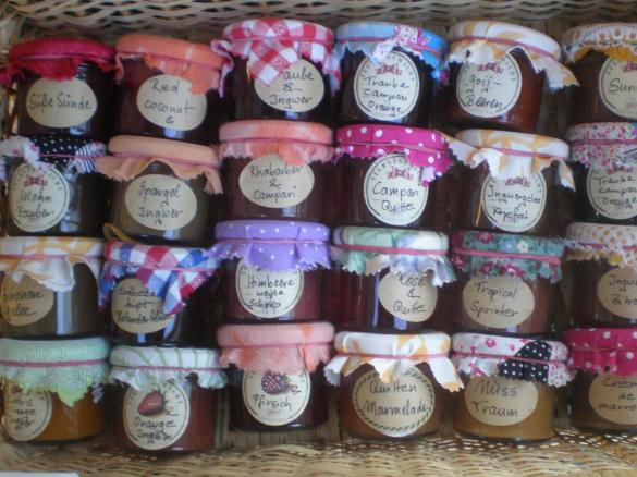 KIRSCH MARMELADE MIT SCHOKO & CHILIE